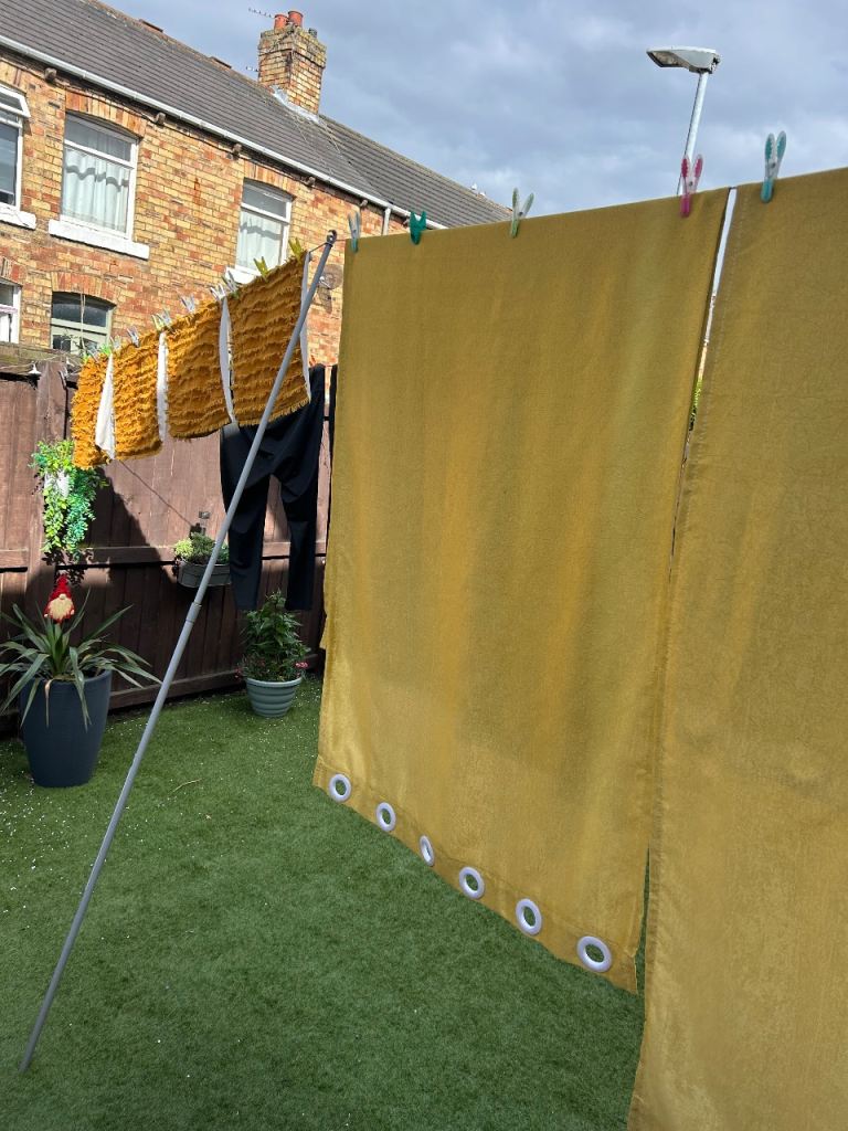 Curtains and cushions 