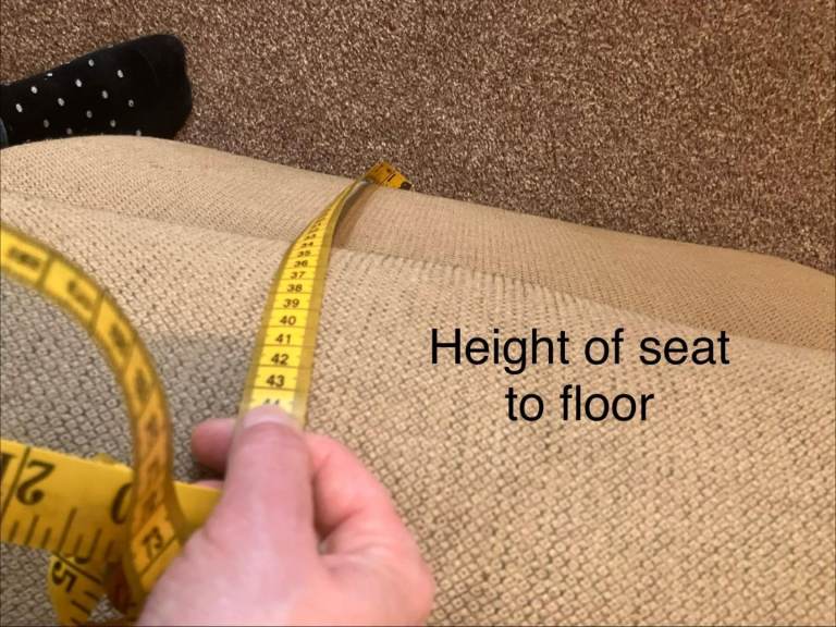 RISER RECLINER CHAIR