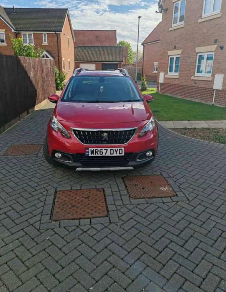 Peugeot 2008 Allure Top spec