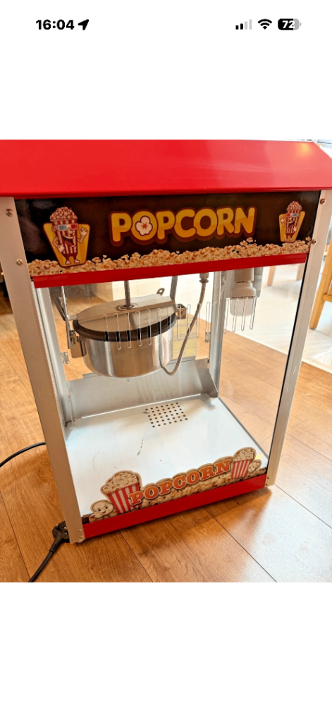 Red popcorn 8oz machine 