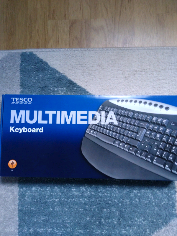 Multi media keyboard 