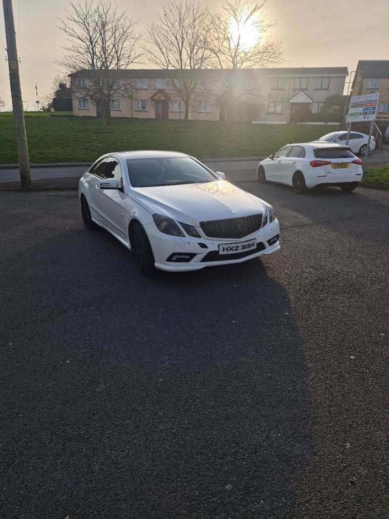 Mercedes-Benz E350 Blue EFFICIENCY Sport CDI Coupe