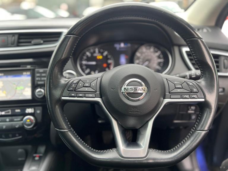 2018 Nissan Qashqai 1.5 dCi N-Connecta Euro 6 (s/s) 5dr HATCHBACK Diesel Manual