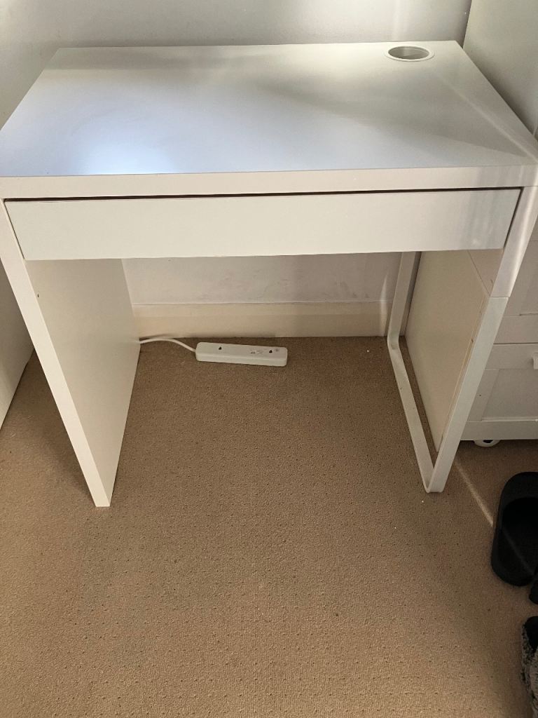White Desk with Drawer – Good Condition