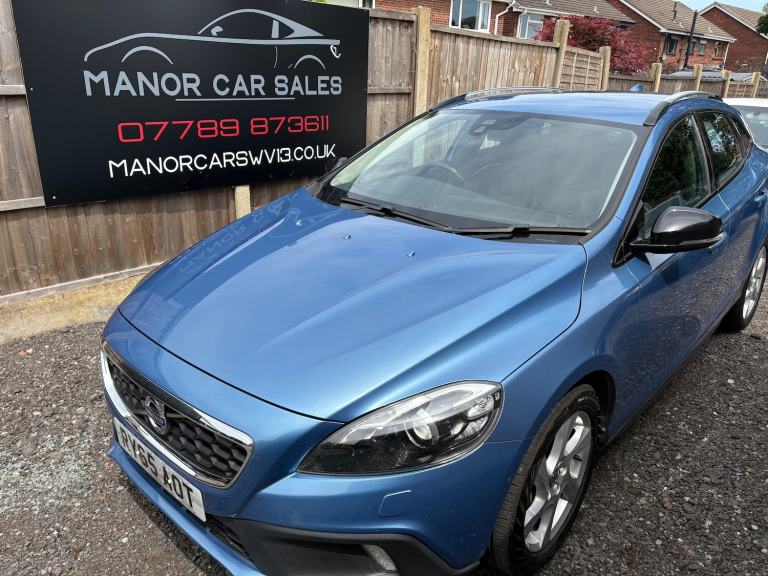 2016 Volvo V40 Cross Country D2 CROSS COUNTRY LUX 5-Door 2016 Diesel
