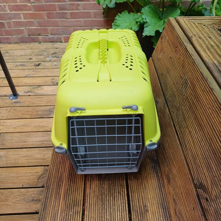 Pet carrier