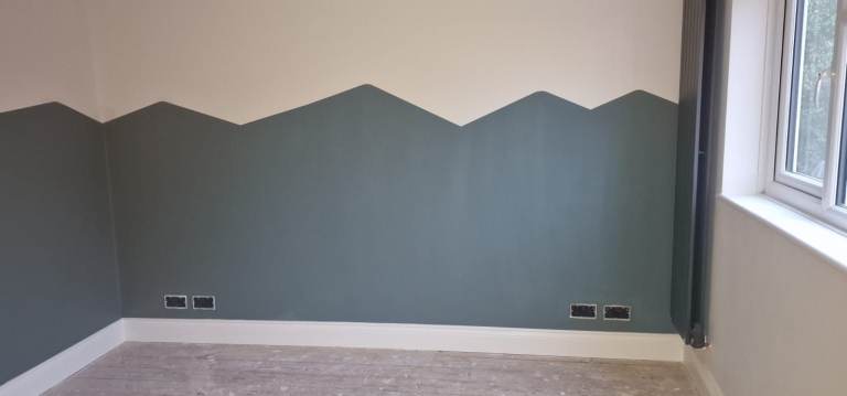 Simple Quality - Painter, Decorator & Tiling Services South East London - Renovation Expert 🖌️