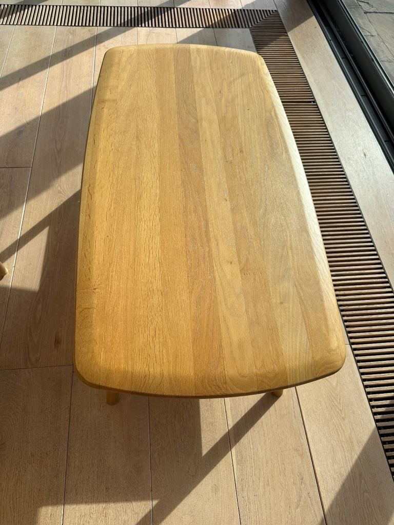 Solid Oak Curved Coffee Table with shelf 