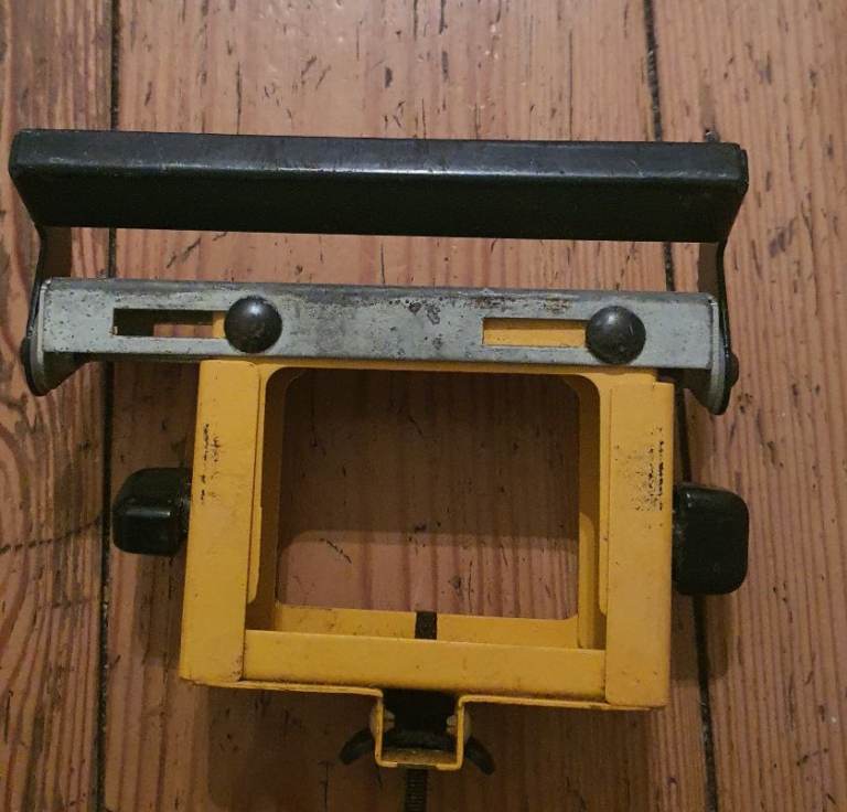 Dewalt End Work Support for mitre saw stand
