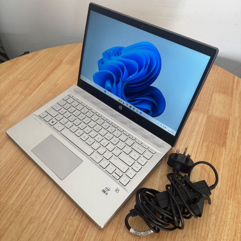 14” HP pavilion (CE3510SA)
