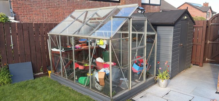 8x6 Greenhouse complete with all glass