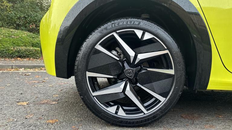 2024 Peugeot 208 1.2 Hybrid 136 GT 5dr e-DSC6 HATCHBACK PETROL Automatic