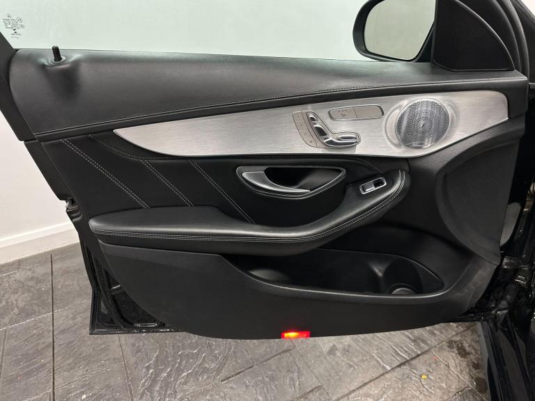 2016 Mercedes-Benz C Class 4.0 C63 V8 BiTurbo AMG (Premium) SpdS MCT Euro 6 (s/s) 4dr SALOON Petr...