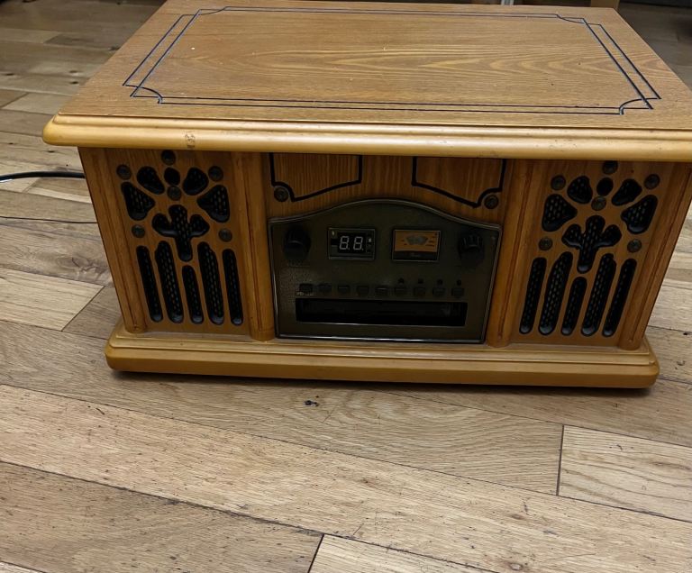 PROLECTRIX Wooden Record Player, Radio & CD Cassette (Read Description)