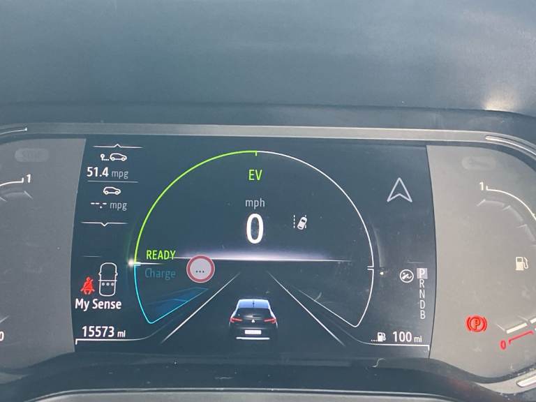 2022 Renault Clio 1.6 E-TECH Hybrid 140 SE Edition 5dr Auto Hatchback PETROL/ELECTRIC Automatic