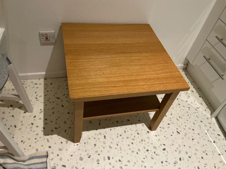 Smart wood lounge coffee table with lower level shelf for storage