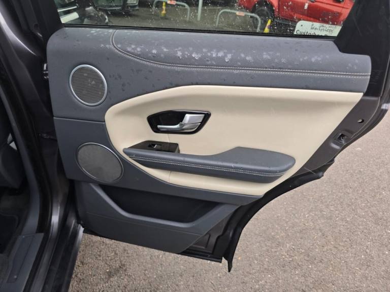 2015 Land Rover Range Rover Evoque 2.0 TD4 HSE Dynamic SUV 5dr Diesel Auto 4WD Euro 6 (s/s) (180 ...