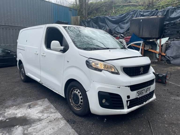 ♻️PEUGEOT EXPERT 2017 WHITE 2.0 DIESEL DW10FE BREAKING FOR PARTS 