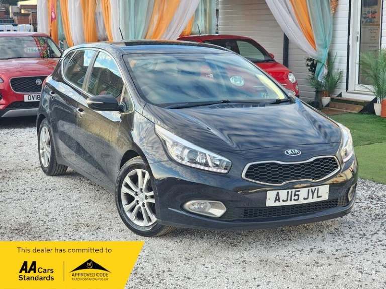 2015 Kia Ceed 1.6 CRDi EcoDynamics 2 Euro 5 (s/s) 5dr HATCHBACK Diesel Manual