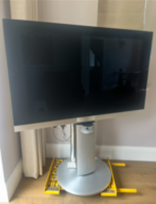 B&O Bang & Olufsen BeoVision 7-40 Mk6 DVD TV Motorised Stand Speaker Remote