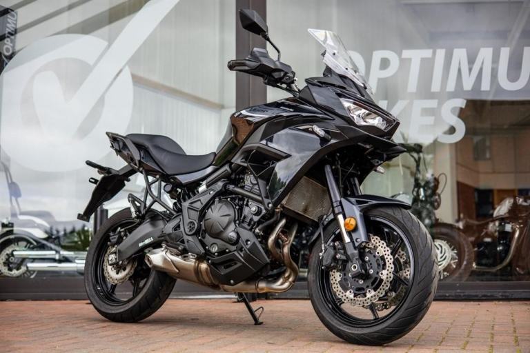 Kawasaki Versys 650 LOW MILES ! STUNNING