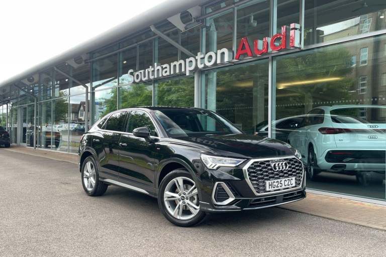 2025 Audi Q3 1.5 TFSI CoD 35 S line Sportback 5dr Petrol S Tronic Euro 6 (s/s) (150 ps) ESTATE Pe...
