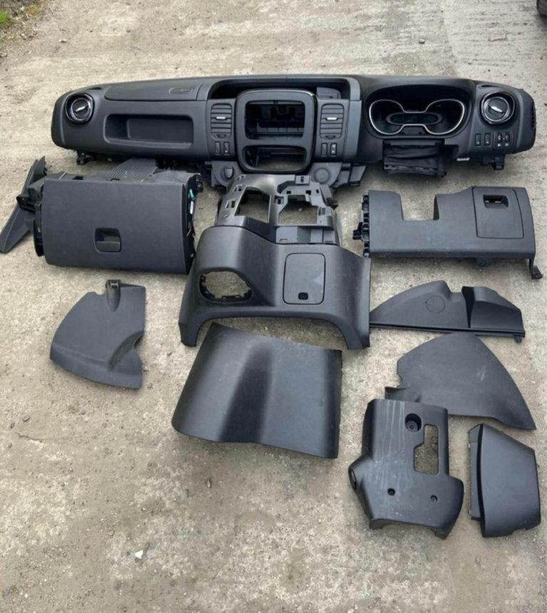 2014-2018 VAUXHALL VIVARO B MK2 DASHBOARD ASSEMBLY COMPLETE