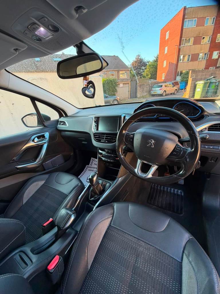Peugeot jeep 2013, Manual, 1199 (cc), 5 doors