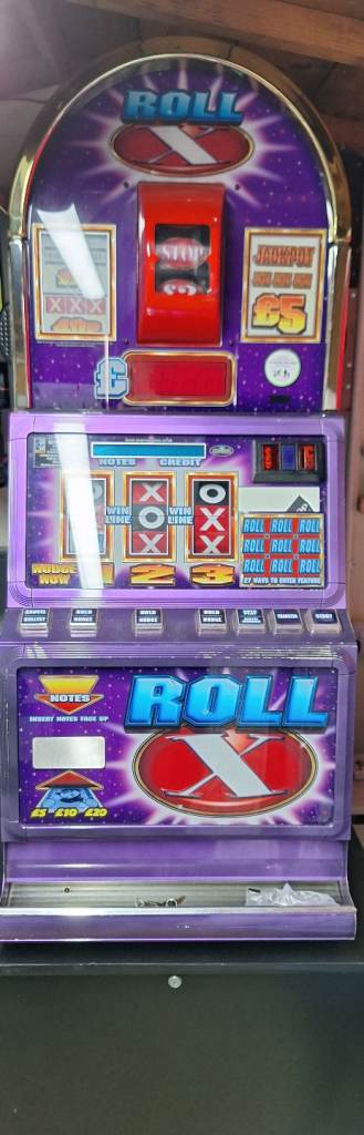 Roll X Arcade Machine – Purple, Good Condition