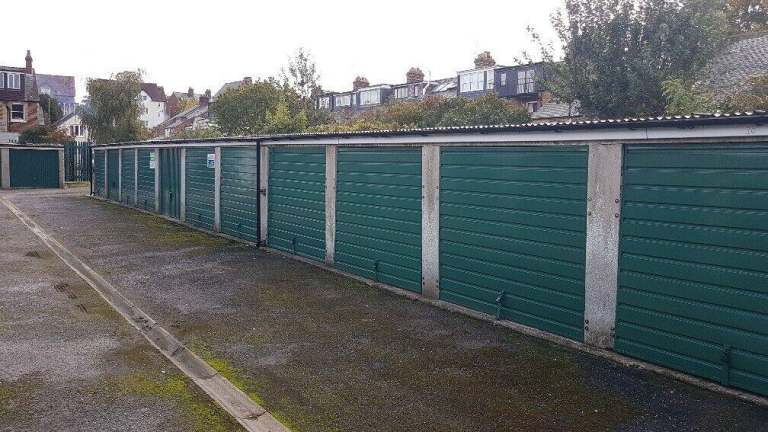 Garage/Parking/Storage: Stratford Street, Oxford OX4 1SW - GATED SITE, NEW DOORS 