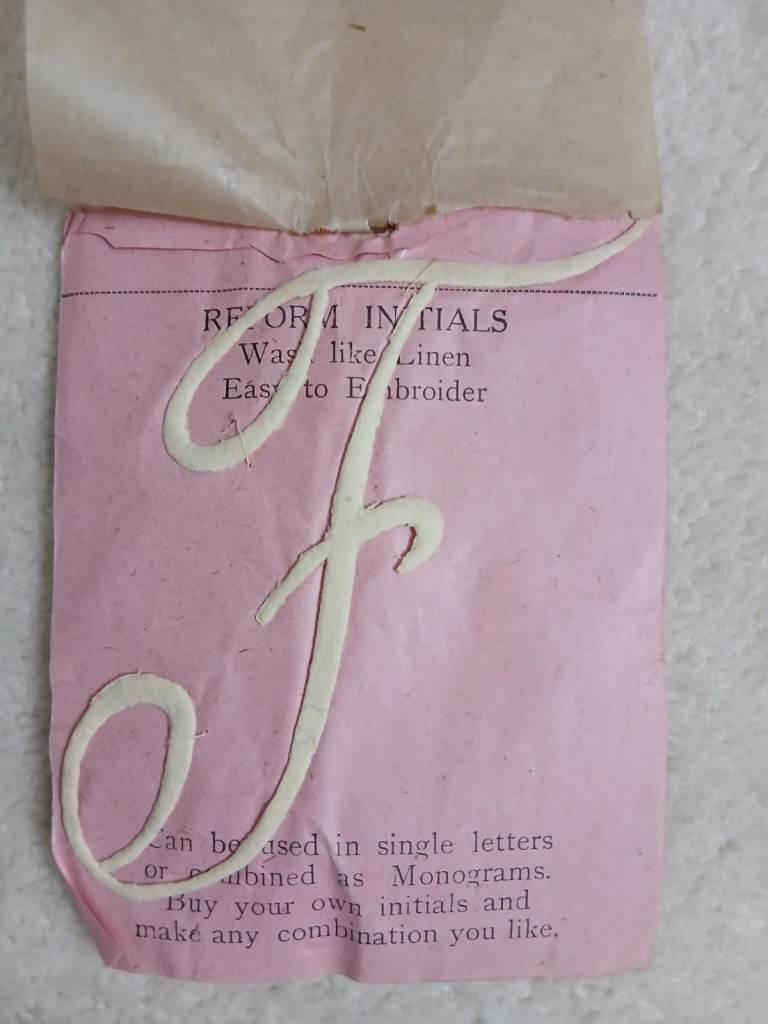 7 No. Antique Reform Embroidery Large Letter 'F's