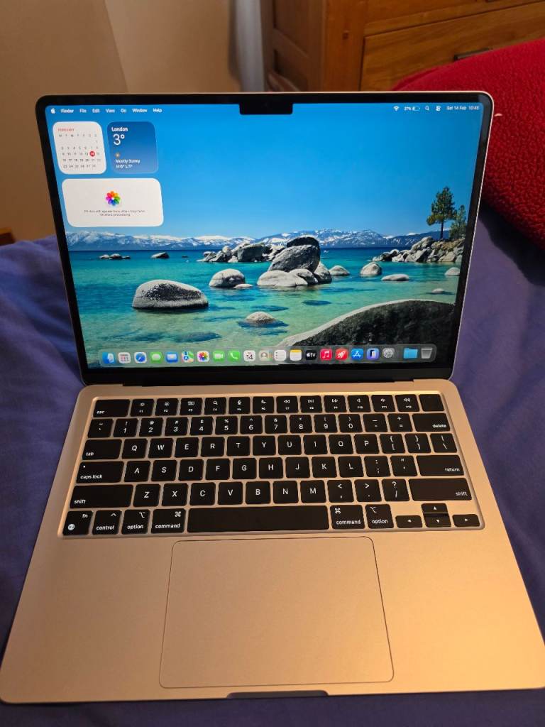 Apple MacBook Air 