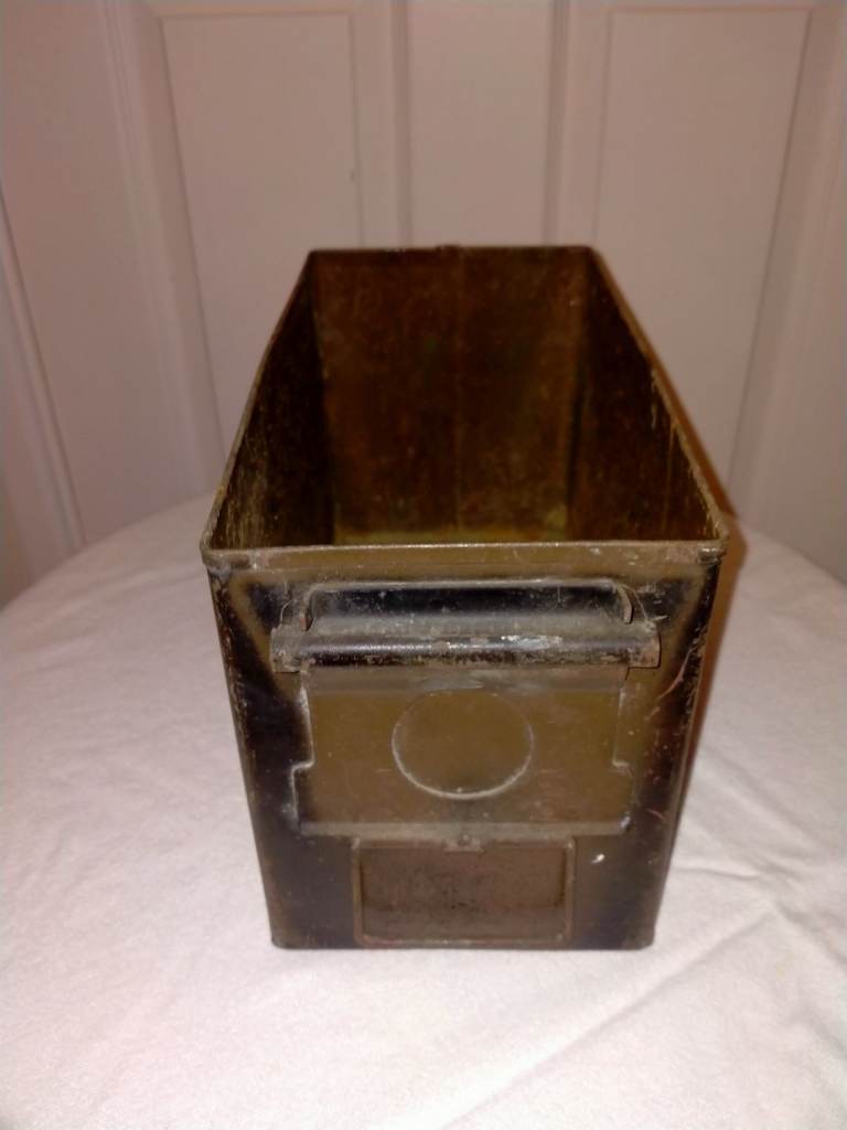 British Military 50 Cal Metal Ammunition Box H83 MK2 1974. SV553A
