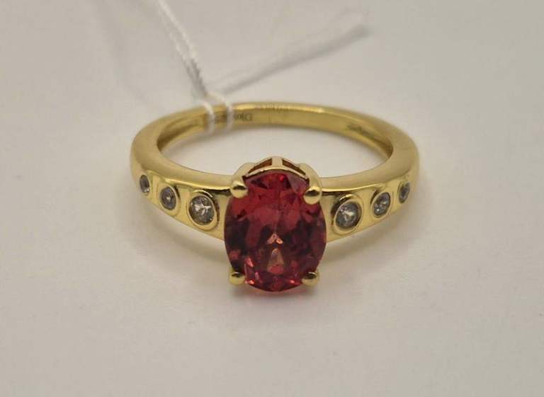 NEW 925 silver, gold plated, white zircon and Padparadscha sapphire ring