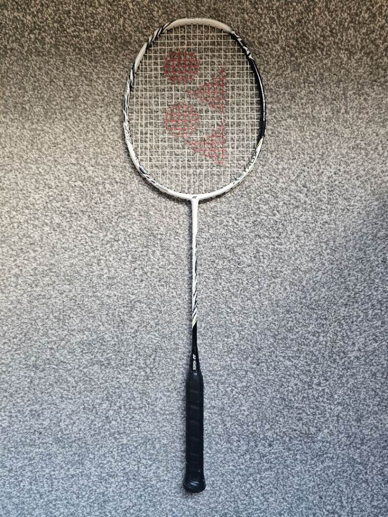 Yonex astrox 99 play - KENTO MOMOTA