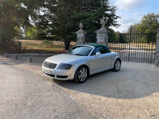 Audi, TT, Convertible, 2000, Manual, 1781 (cc), 2 doors