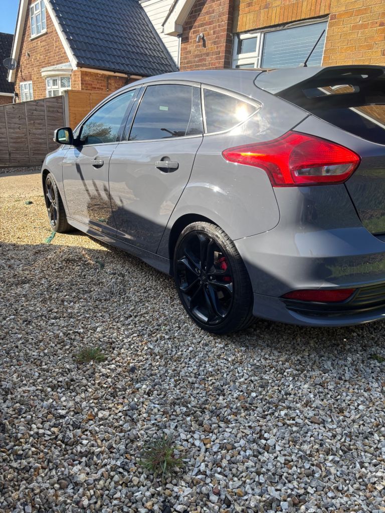 Ford, FOCUS, Hatchback, 2017, Manual, 1999 (cc), 5 doors