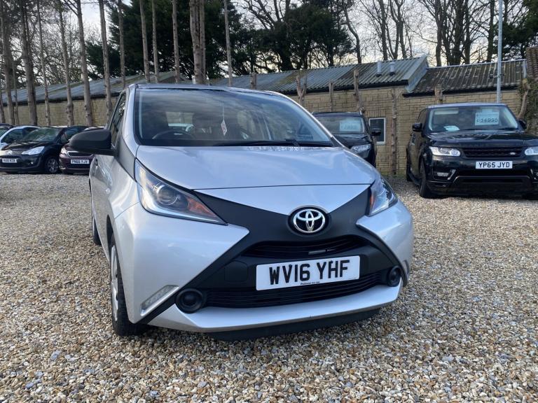 TOYOTA AYGO 1.0 VVT-i x 2016