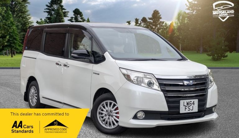 2014 Toyota Noah 1.8L HYBRID AUTO 7 SEATS 5 DR Hybrid Automatic