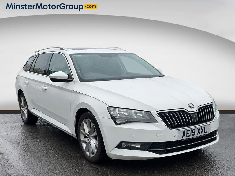 2019 Skoda Superb SE TECHNOLOGY TDI S-A Estate DIESEL Manual