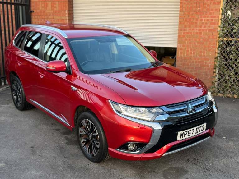 2017 Mitsubishi Outlander 2.0h 12kWh 4h CVT 4WD Euro 6 (s/s) 5dr ESTATE Petrol/Electric Hybrid Au...