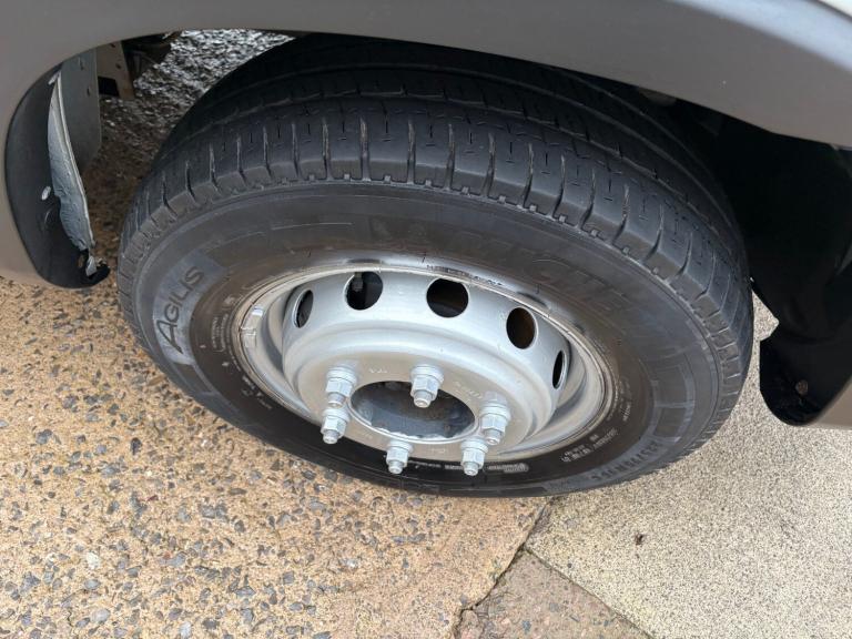 2019 Iveco Daily 3.0 HPI Welfare Van With TailLift NA Diesel Manual