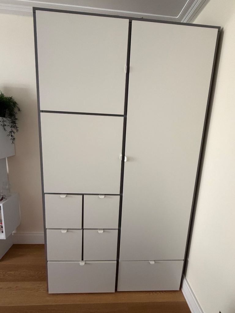 Tall Grey Wardrobe with Drawers – As good as new