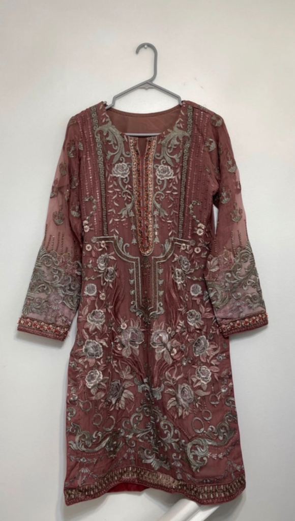 Pakistani Beautiful Pink Embroidered Salwar Kameez 3-piece Suit – Good Condition