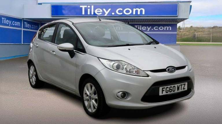 2011 Ford Fiesta 1.4 Zetec 5dr Auto HATCHBACK PETROL Automatic