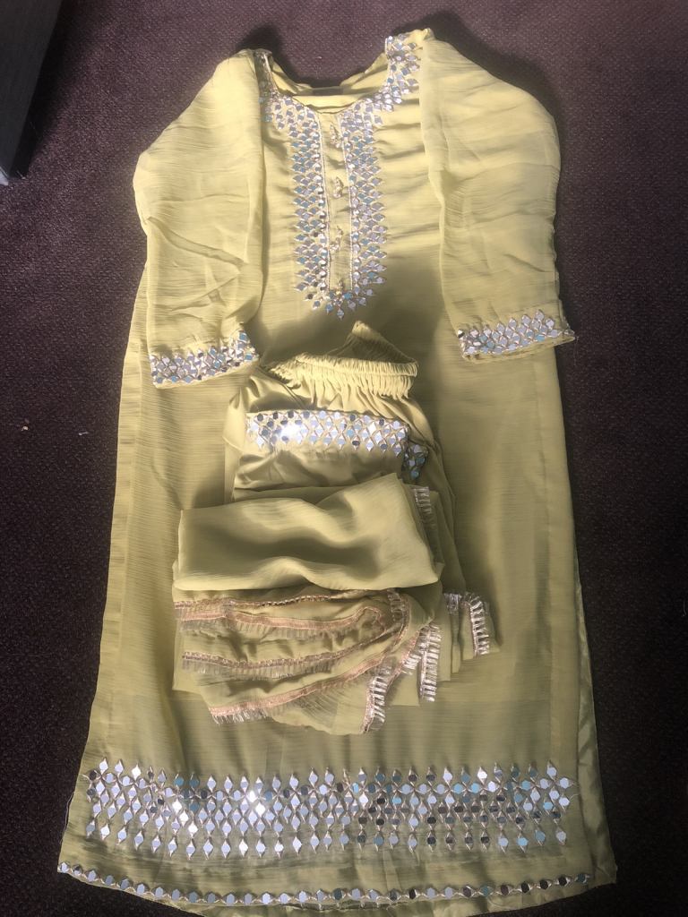 Asian clothes 