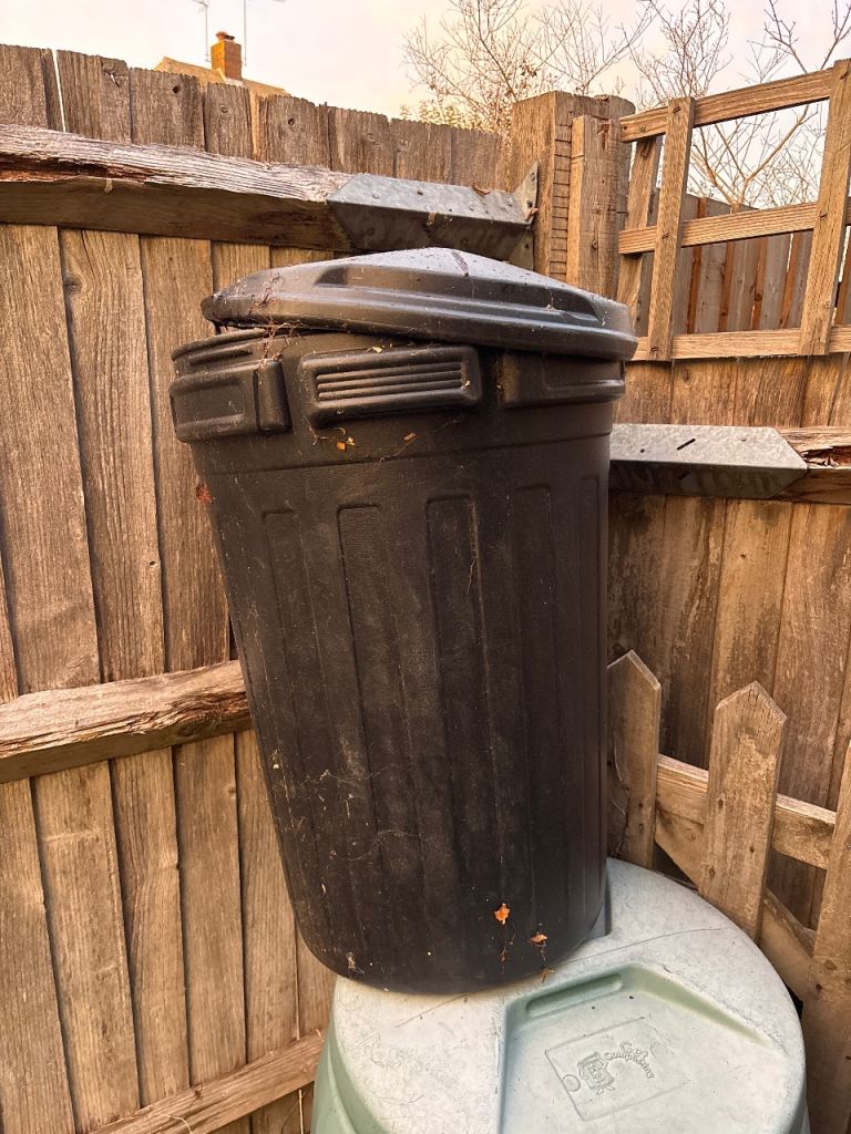 Free Large Black Plastic Dustbin with Lid – Fair Condition