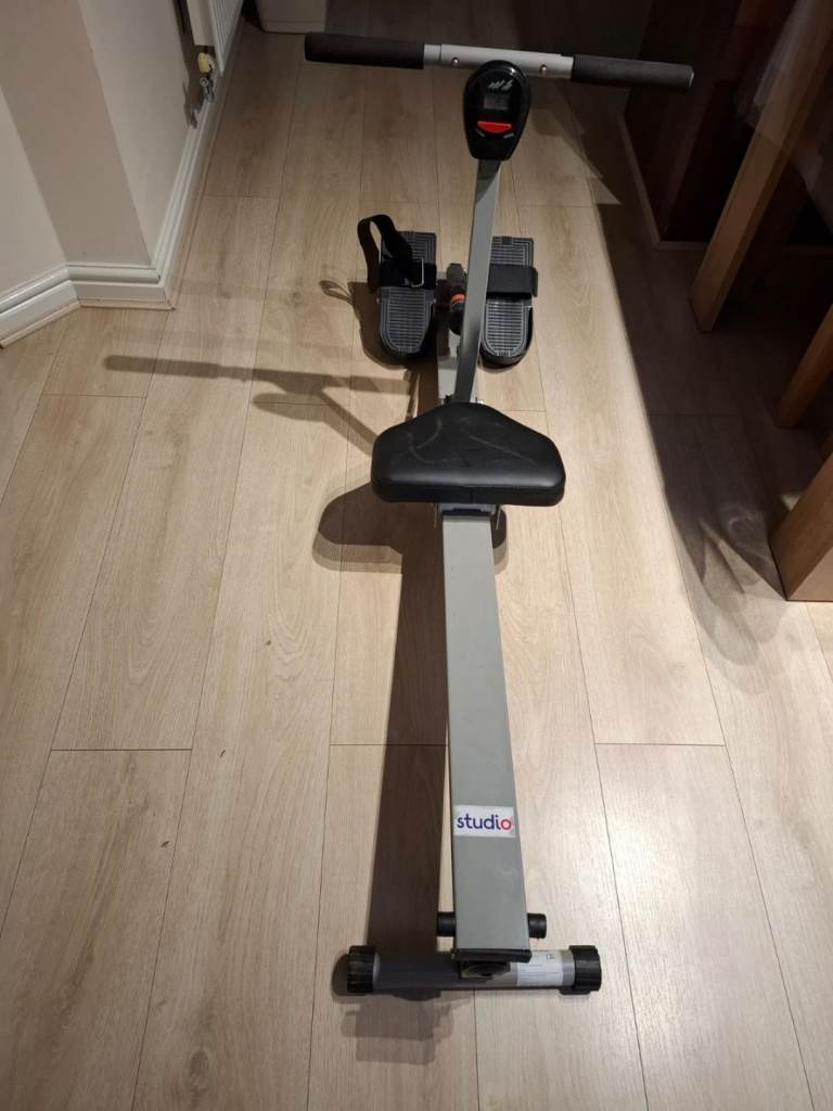 Used manual rowing machine