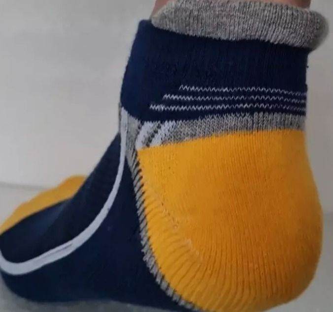 Brand New 12 pack onmaita running ankle socks for men Size 5-8