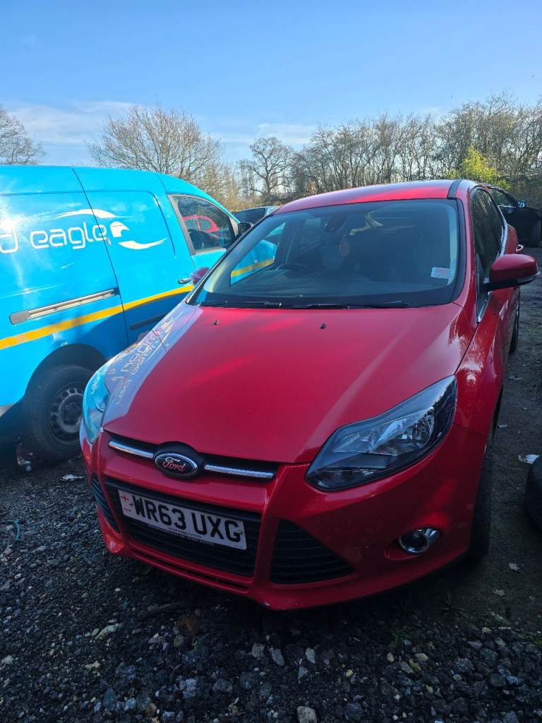 Ford, FOCUS, Hatchback, 2013, Manual, 998 (cc), 5 doors